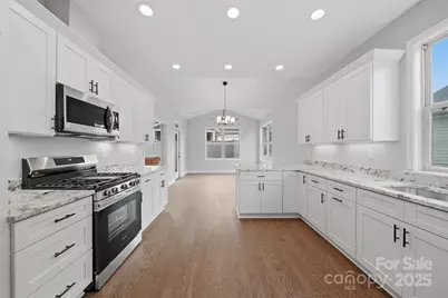 835A Wynnshire Drive, Hickory, NC 28601 - Photo 29