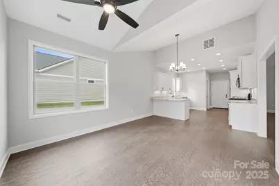 835A Wynnshire Drive, Hickory, NC 28601 - Photo 25