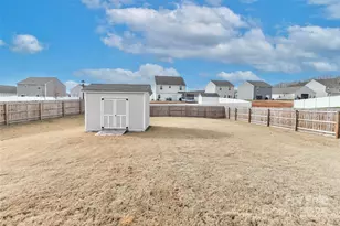 105 N Sina St, Troutman, NC 28166 - Photo 39