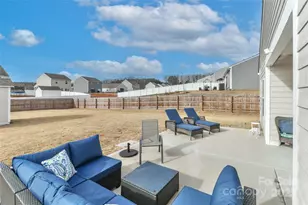 105 N Sina St, Troutman, NC 28166 - Photo 45