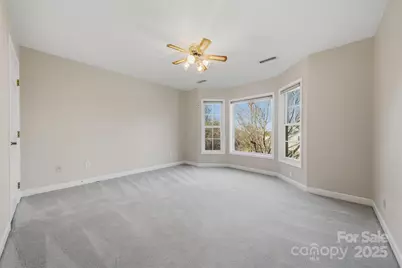 133 37th Avenue Place NW, Hickory, NC 28601 - Photo 31