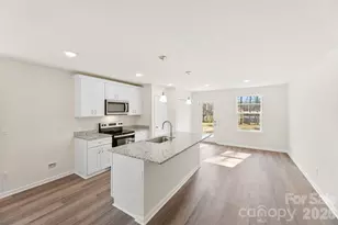 1013 Locke St, Salisbury, NC 28144 - Photo 3