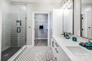 101 W Morehead St, Charlotte, NC 28202 - Photo 29