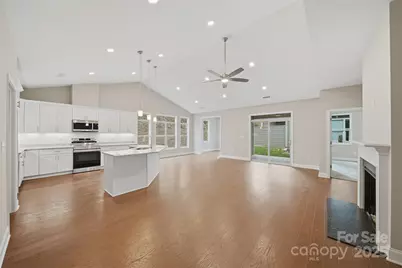 831B Wynnshire Drive, Hickory, NC 28601 - Photo 17