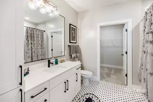 101 W Morehead St, Charlotte, NC 28202 - Photo 33