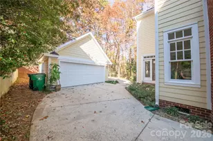 521 Lees Ct St, Charlotte, NC 28211 - Photo 3