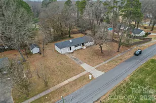 824 Kentberry Dr, Charlotte, NC 28214 - Photo 25