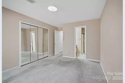 2604 Vineyard Boulevard, Asheville, NC 28805 - Photo 11