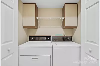 2604 Vineyard Boulevard, Asheville, NC 28805 - Photo 19