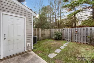 15554 Asterwind Ct, Charlotte, NC 28277 - Photo 25