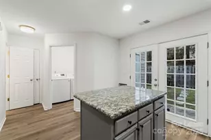 15554 Asterwind Ct, Charlotte, NC 28277 - Photo 11