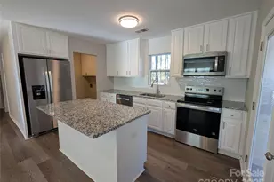 134 Pine Bluff Dr, Mooresville, NC 28117 - Photo 7