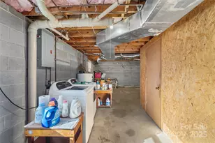 3261 Tolley St, Claremont, NC 28610 - Photo 21