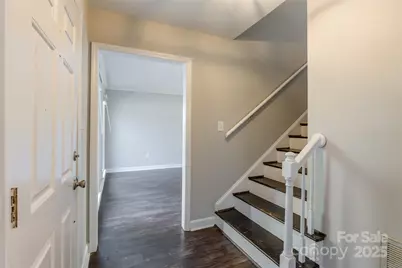 8708 Parkchester Drive, Charlotte, NC 28277 - Photo 5
