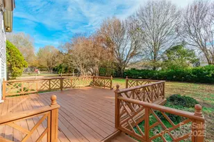 8708 Parkchester Dr, Charlotte, NC 28277 - Photo 23