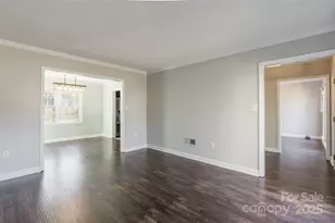 8708 Parkchester Dr, Charlotte, NC 28277 - Photo 7