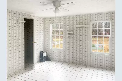 205 W Haywood Lane, Mount Gilead, NC 27306 - Photo 15