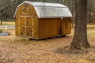 205 W Haywood Ln, Mount Gilead, NC 27306 - Photo 5