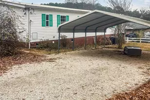 205 W Haywood Ln, Mount Gilead, NC 27306 - Photo 3
