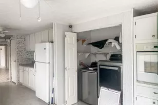 205 W Haywood Ln, Mount Gilead, NC 27306 - Photo 9