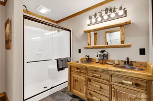 191 Pacolet Woods Ln, Saluda, NC 28773 - Photo 25