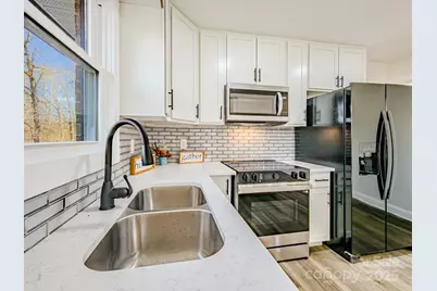 238 Lincoln Drive, Forest City, NC 28043 - Photo 9