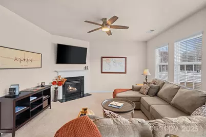 12421 Dove Meadow Drive, Charlotte, NC 28278 - Photo 7