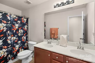 12421 Dove Meadow Drive, Charlotte, NC 28278 - Photo 31