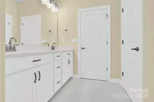 3005 Striped Maple Ct, Charlotte, NC 28215 - Photo 29