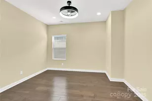 3005 Striped Maple Ct, Charlotte, NC 28215 - Photo 21