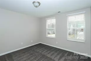 113 Aberdeen Dr, Troutman, NC 28166 - Photo 11
