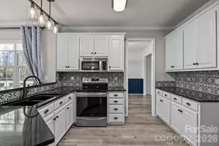 10407 Blackstock Rd, Huntersville, NC 28078 - Photo 11