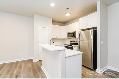 106 S Elm Street, Gastonia, NC 28052 - Photo 7