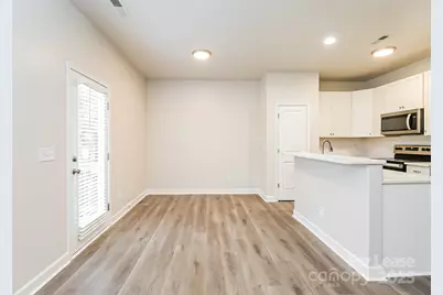 106 S Elm Street, Gastonia, NC 28052 - Photo 5