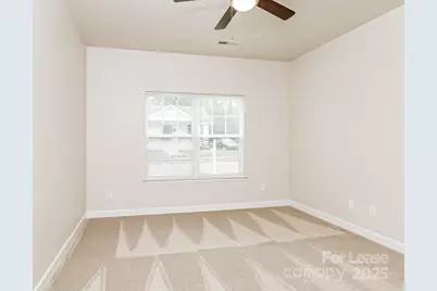 106 S Elm Street, Gastonia, NC 28052 - Photo 9