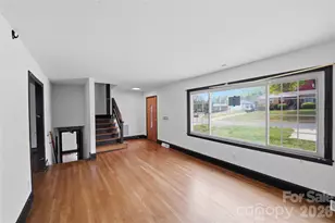 1424 Dean St, Charlotte, NC 28216 - Photo 9