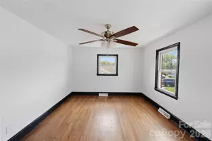1424 Dean St, Charlotte, NC 28216 - Photo 23