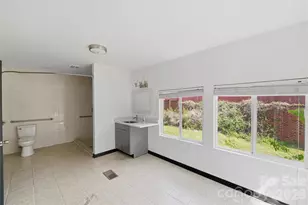 1424 Dean St, Charlotte, NC 28216 - Photo 37