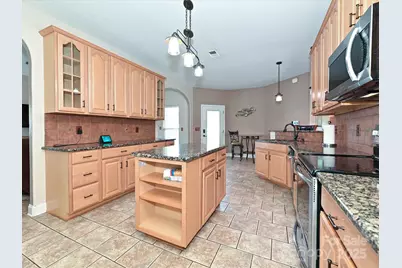 4562 Lanstone Court SW, Concord, NC 28027 - Photo 9