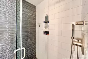 833 W 4th St, Charlotte, NC 28202 - Photo 17