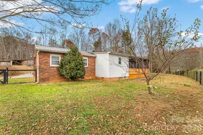 1654 Goose Creek Road, Marion, NC 28752 - Photo 7