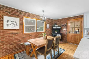 1654 Goose Creek Rd, Marion, NC 28752 - Photo 3