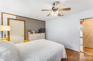 1654 Goose Creek Rd, Marion, NC 28752 - Photo 17