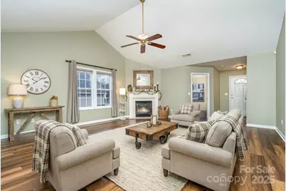 127 Elgin Lane, Mooresville, NC 28115 - Photo 5