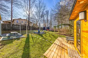 221 Oakdale St, Brevard, NC 28712 - Photo 29