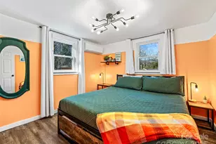 221 Oakdale St, Brevard, NC 28712 - Photo 21