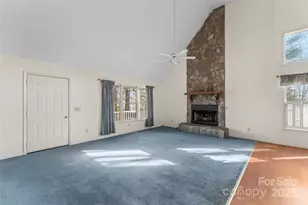 2740 Hemlock Ct, Nebo, NC 28761 - Photo 5