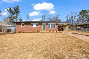 184 Sedgefield Dr, Forest City, NC 28043 - Photo 1