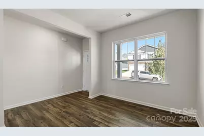 576 Country Oak Drive, Asheville, NC 28804 - Photo 11