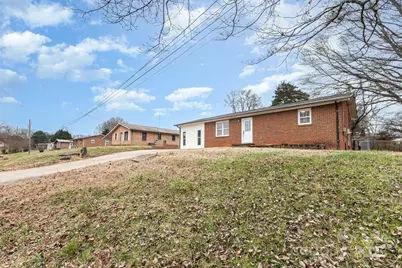 3259 10th Avenue NE, Conover, NC 28613 - Photo 13